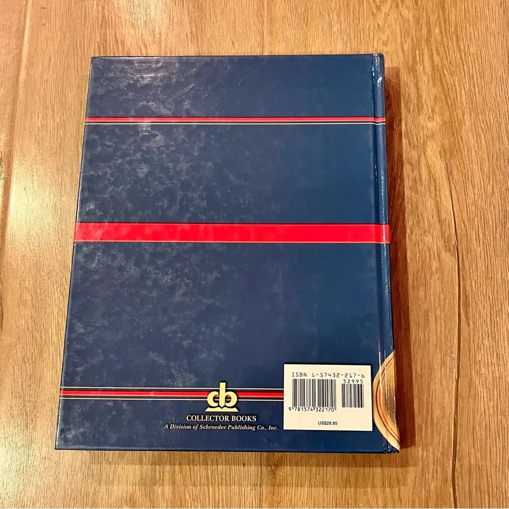 Collectors Encyclopedia of Hall China Collector Book By Margaret & Kenn Whitmyer